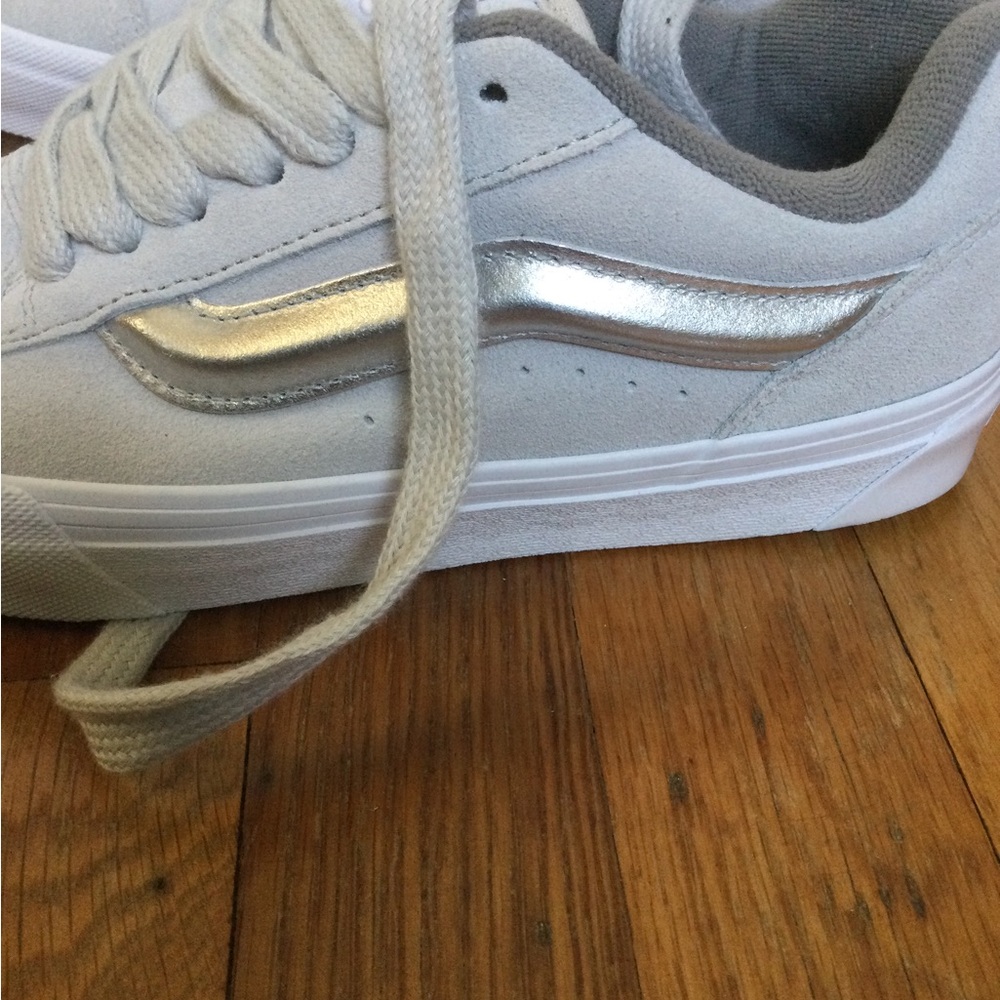 Vans gray Knu Skool sneakers - Picture 3 of 10